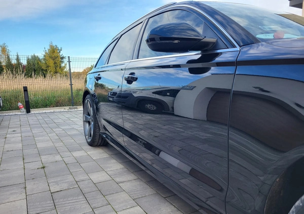 Audi A6 cena 76000 przebieg: 264000, rok produkcji 2016 z Wieliczka małe 781